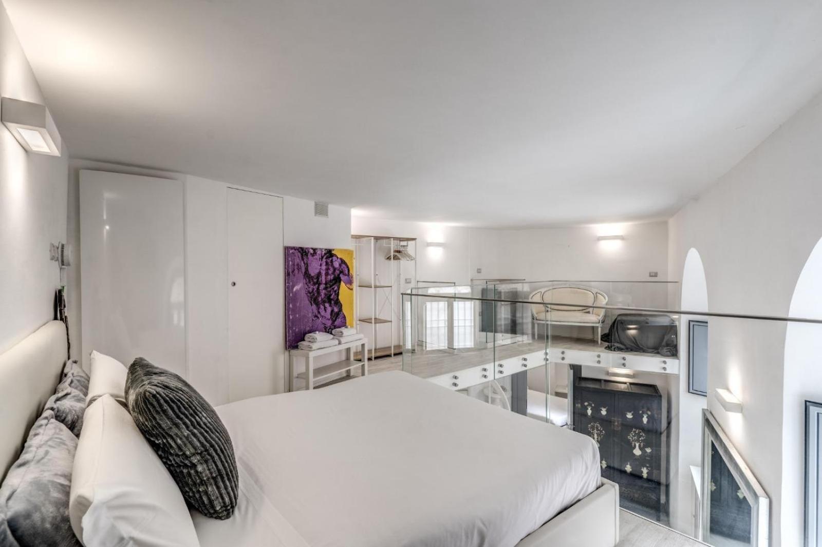 Elegant Flat In The Historic Near Colosseum! * Roma