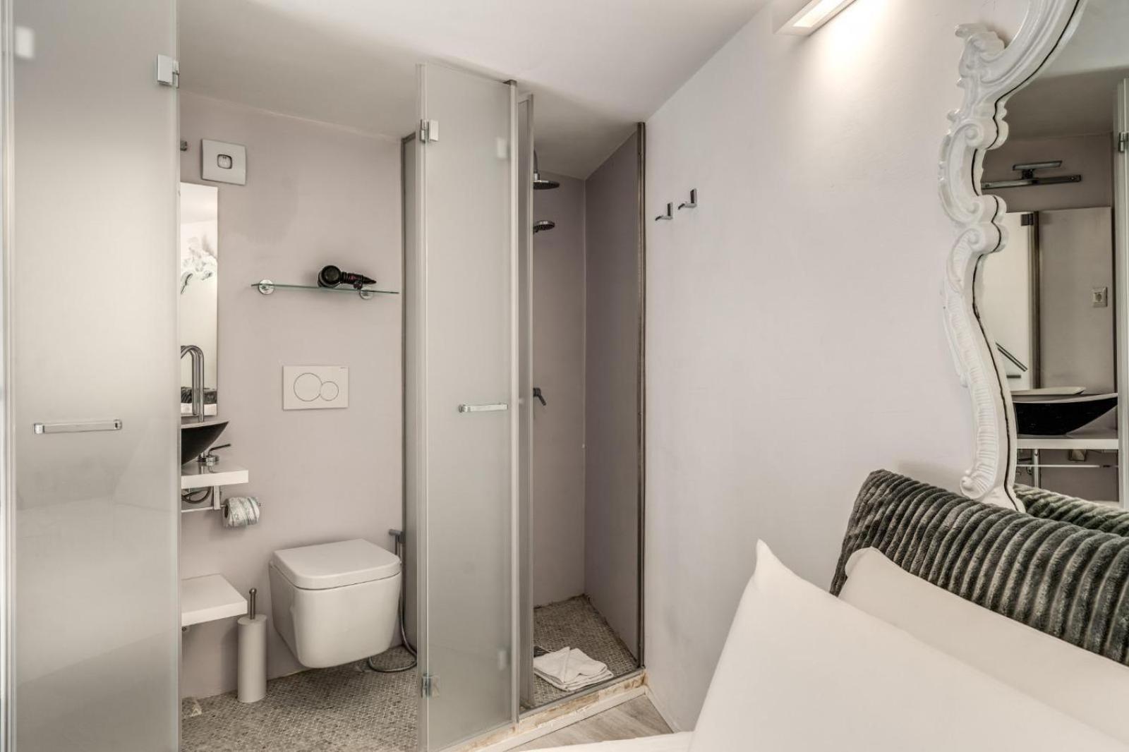 Elegant Flat In The Historic Near Colosseum! Appartamento