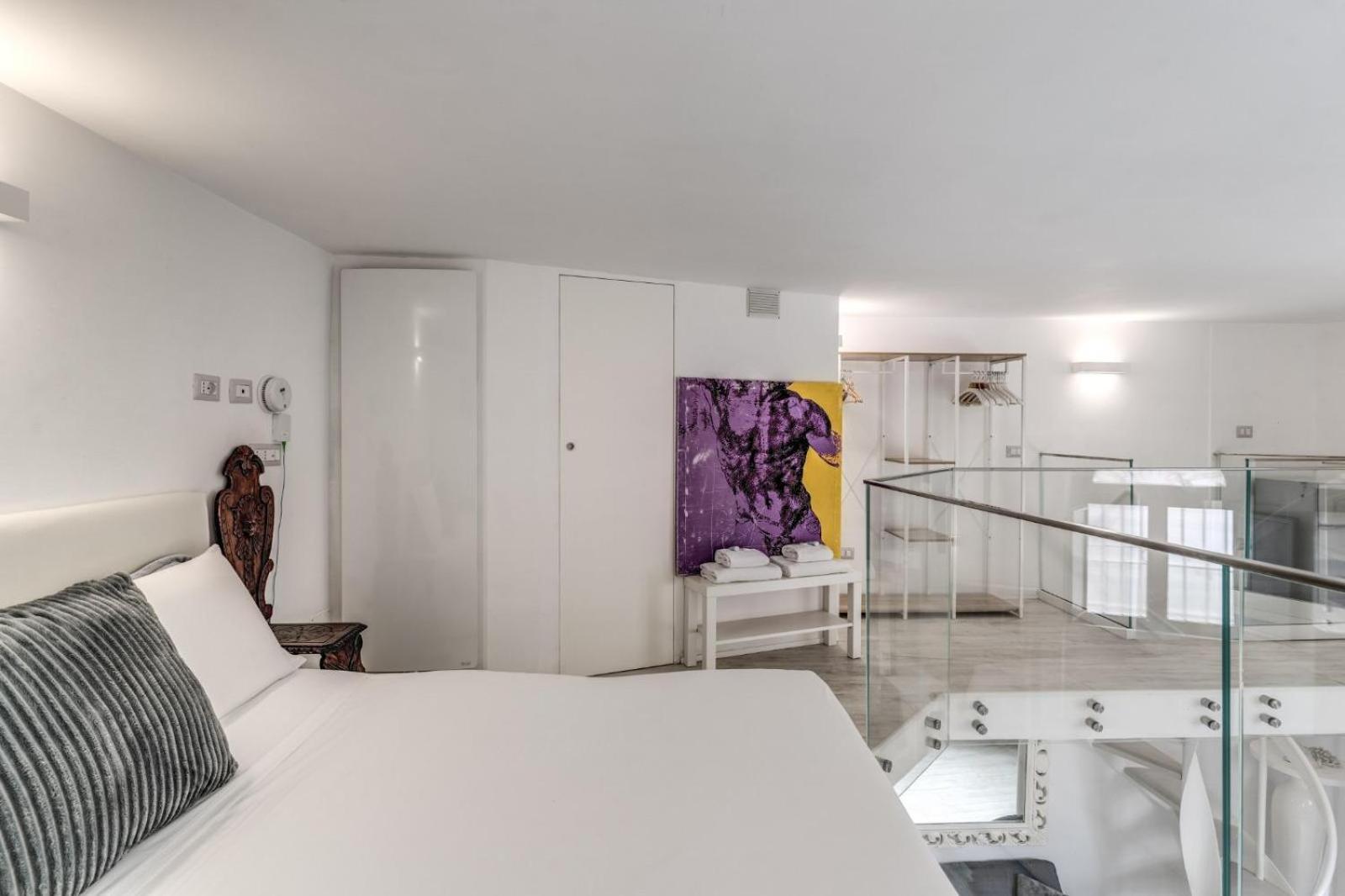 Elegant Flat In The Historic Near Colosseum! Appartamento *